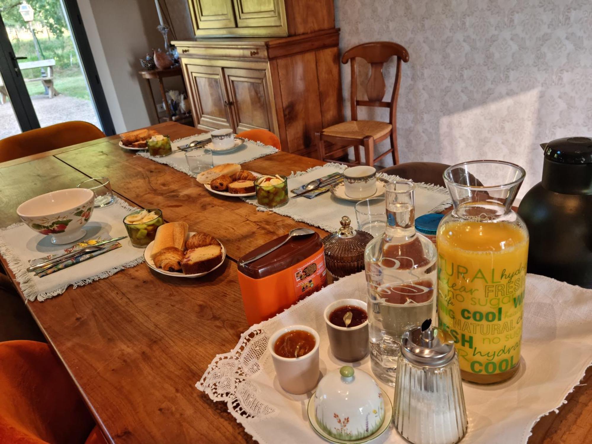 L 'Aupinouse Chambre Double Pivoine Avec Salle D'Eau Privative La Suze-sur-Sarthe Zewnętrze zdjęcie